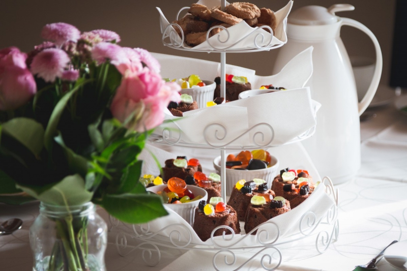 patisserie-EZE-min_pastries_dessert_cake_food_confectionery_chocolate_snack_restaurant-726323